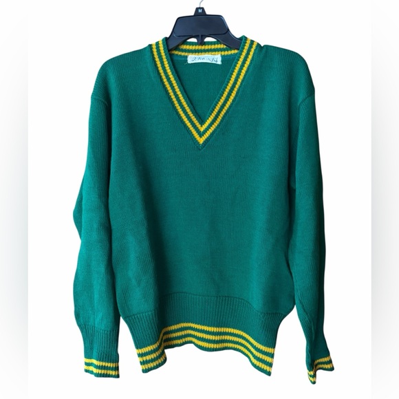 1970s The Borough Company 100% Worsted Wool Classic Collegiate “Cricket” Design